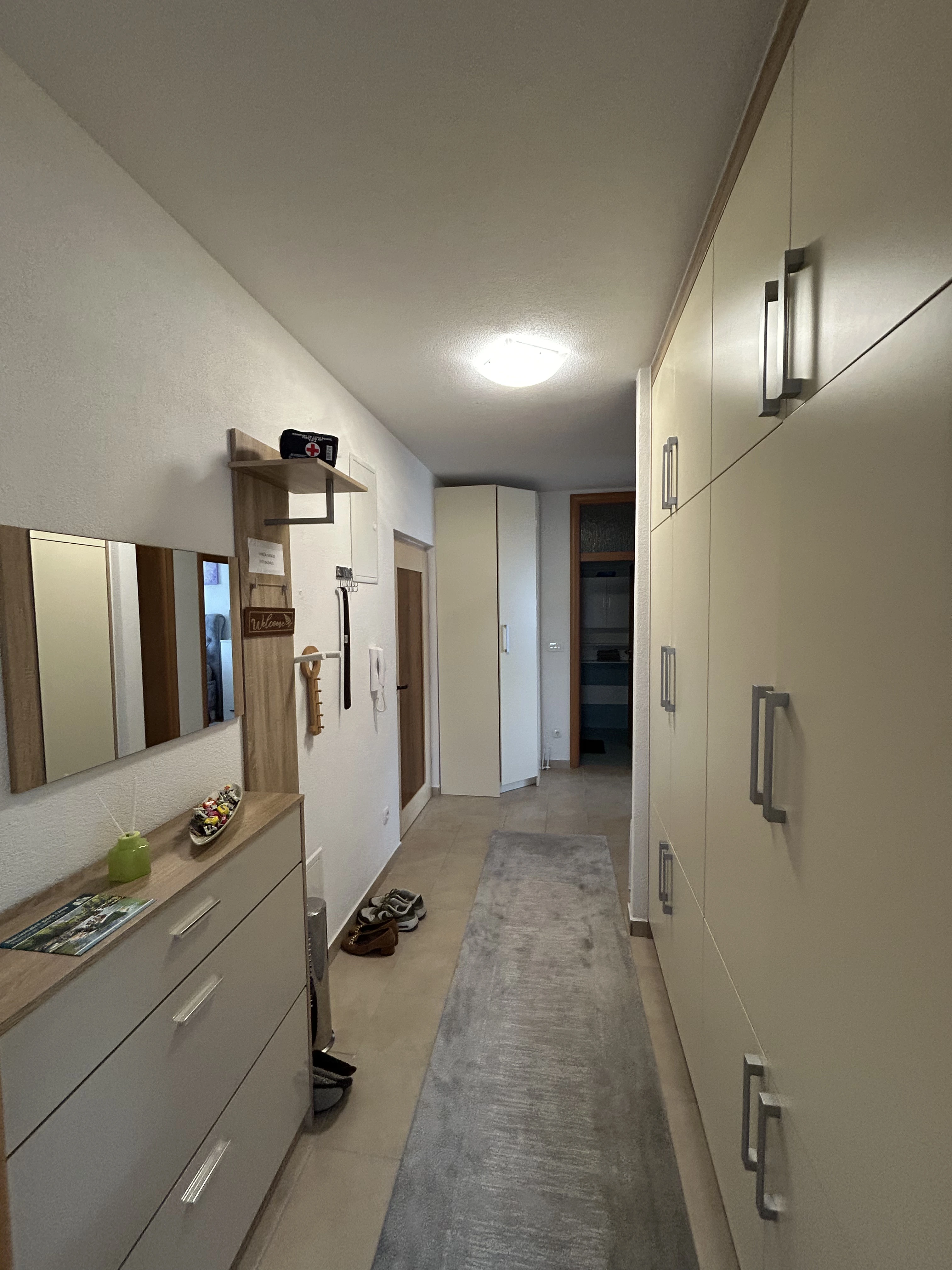 Apartman Murtić – hodnik